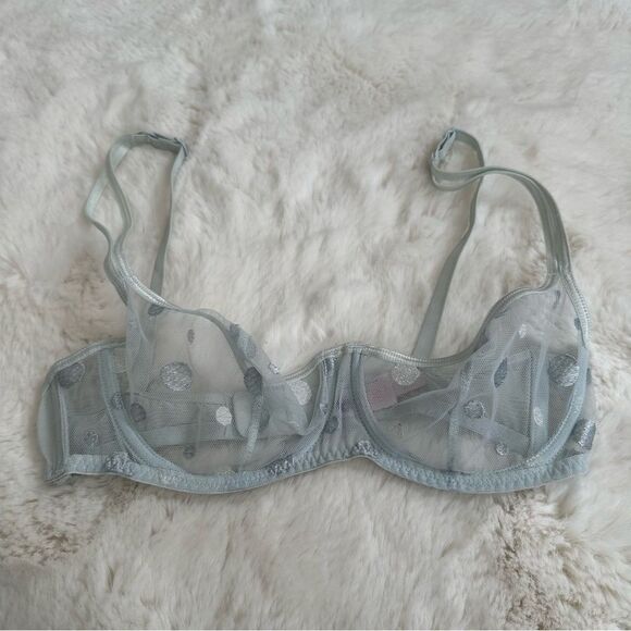 Victoria’s Secret sheer baby blue bra lingerie with polka dots - Picture 4 of 10